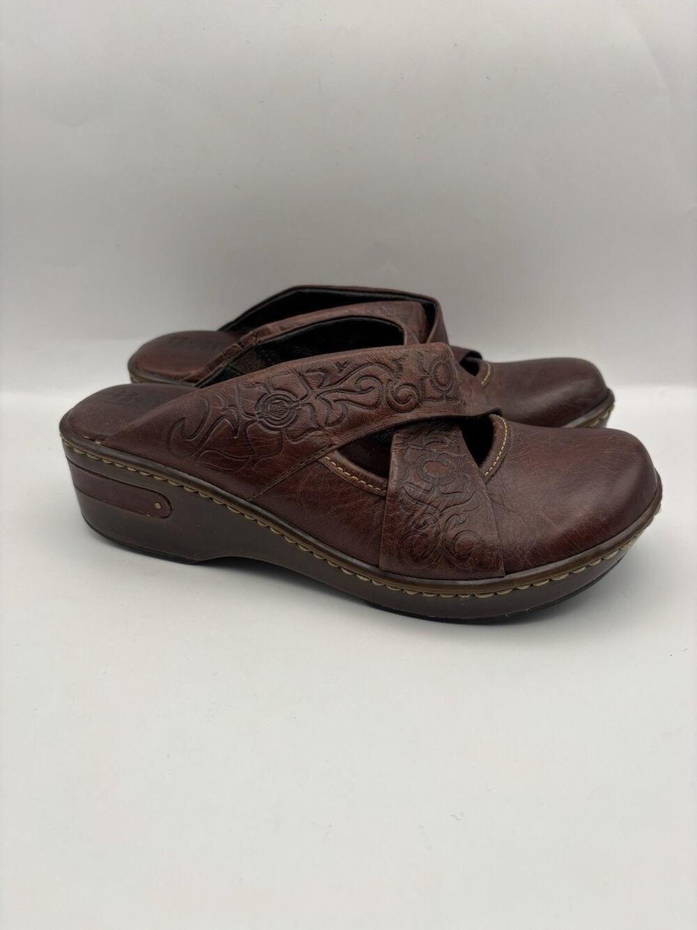 Born Andria Brown Leather Slip On Clogs Women Size 7